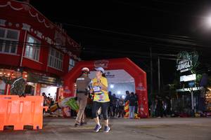 BIB: 3403
                            <button type="button" onclick="openModal(26261427)" class="btn btn-primary btn-sm float-right btn-popup" data-toggle="modal" data-target=".modal-high-quality">
                        <i class="fas fa-shopping-cart"></i> Add to Cart
                    </button>
                                            <button type="button" onclick="isThisMe(26261427, true)" class="btn btn-success btn-sm float-right btn-popup btn-isme hidden" data-toggle="tooltip" data-placement="bottom" title="นี่คือรูปของคุณใช่ไหม คลิกที่นี่เพื่อเอาเข้าอัลบั้ม">
                        <i class="fas fa-plus"></i> Add to album
                    </button>
                    <button type="button" onclick="isThisMe(26261427, false)" class="btn btn-warning btn-sm float-right btn-popup btn-isnotme hidden">
                        <i class="fas fa-ban"></i> Remove from album
                    </button>